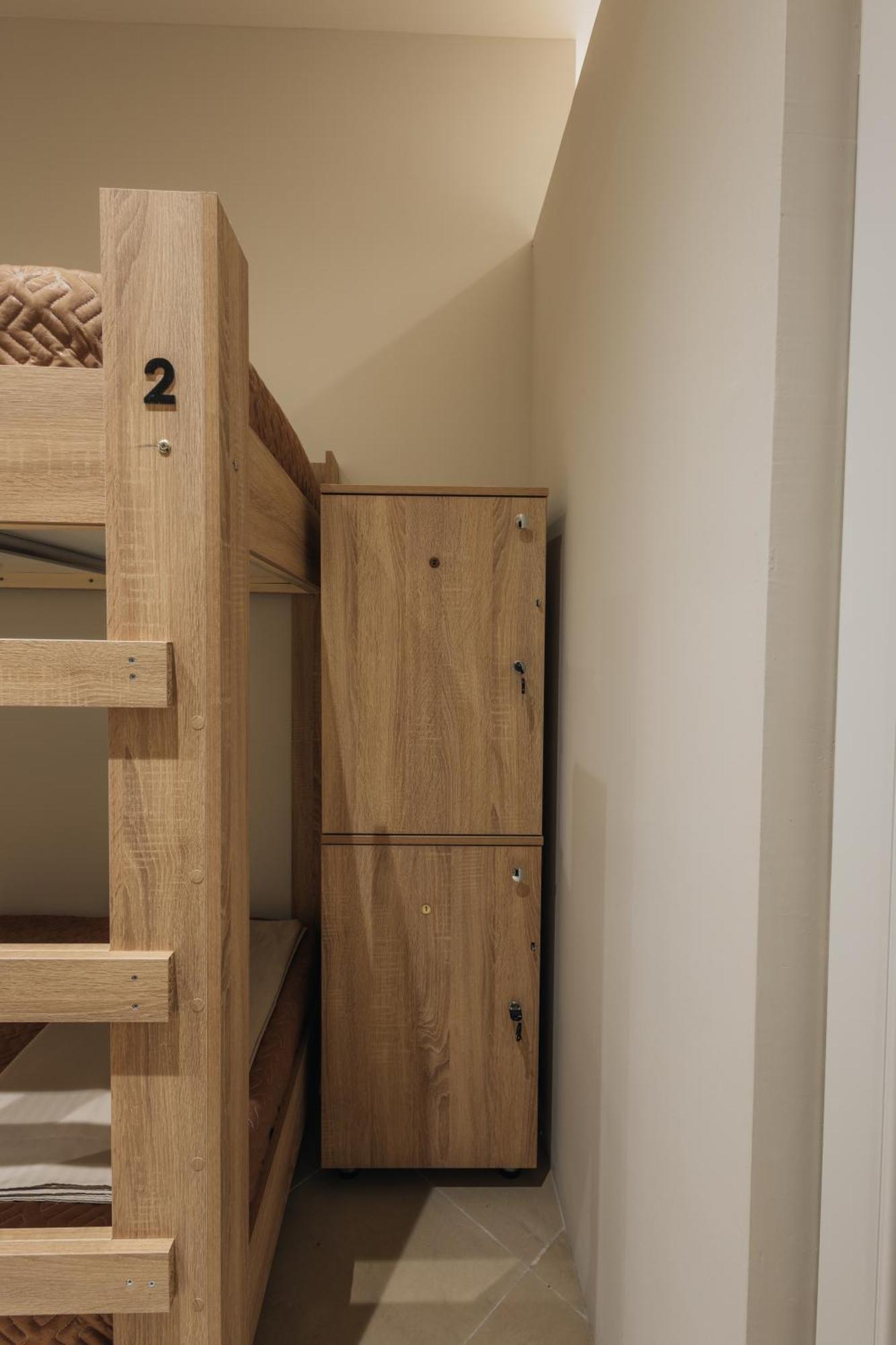 Gm Tirana Hostel Экстерьер фото