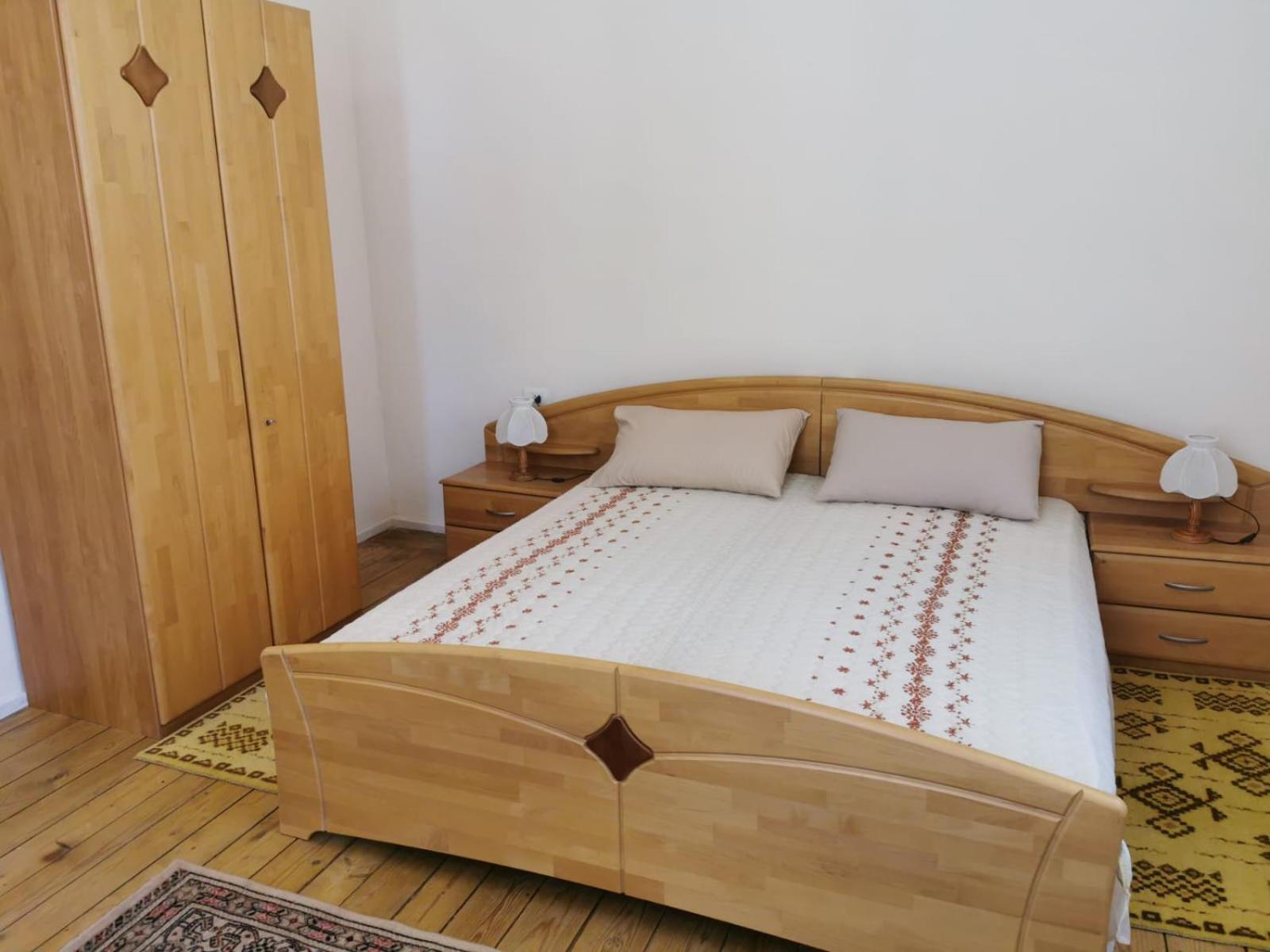 Gm Tirana Hostel Экстерьер фото
